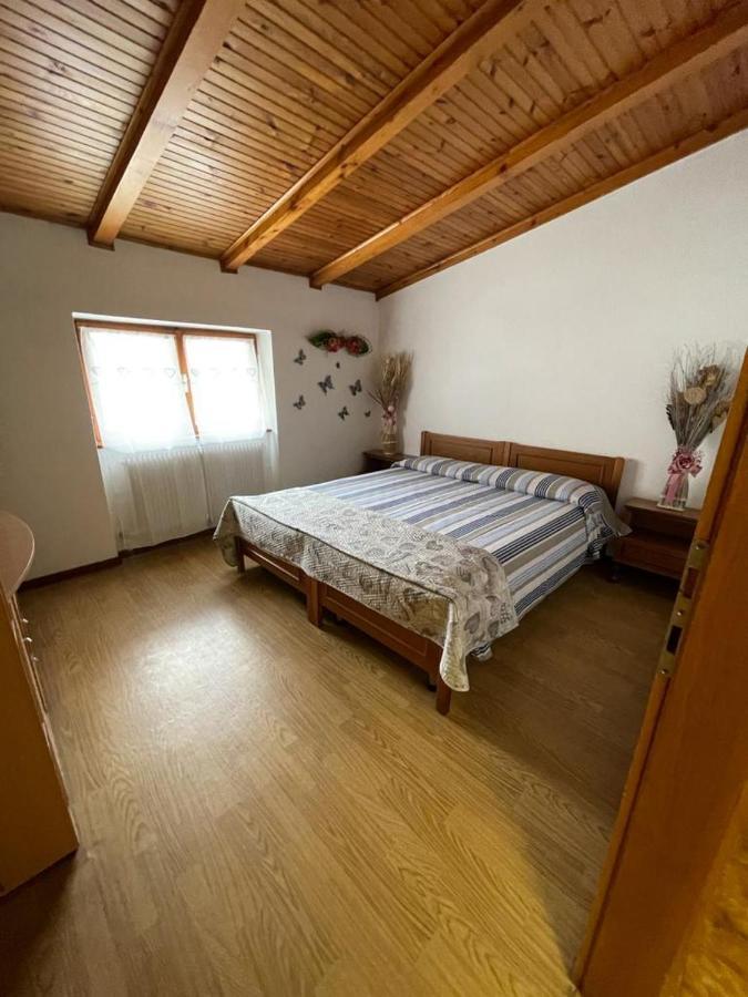 Palazzina Rosa Appartement Spormaggiore Buitenkant foto