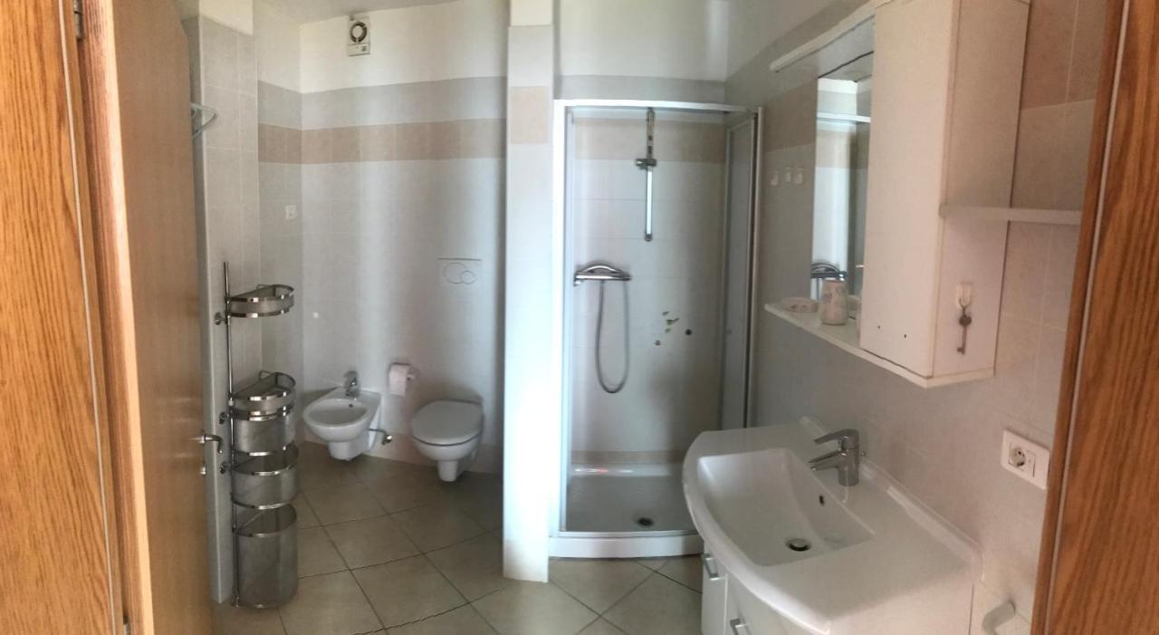 Palazzina Rosa Appartement Spormaggiore Buitenkant foto