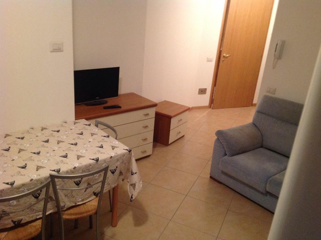Palazzina Rosa Appartement Spormaggiore Buitenkant foto